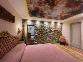 CORTONA SUITE - THE HOUSE WITH WELL and THE FRESCOS PALACE Cortona